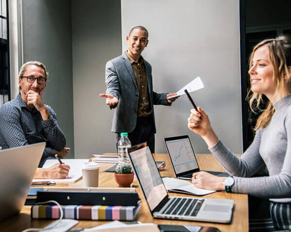 الصفحة الرئيسية About Us